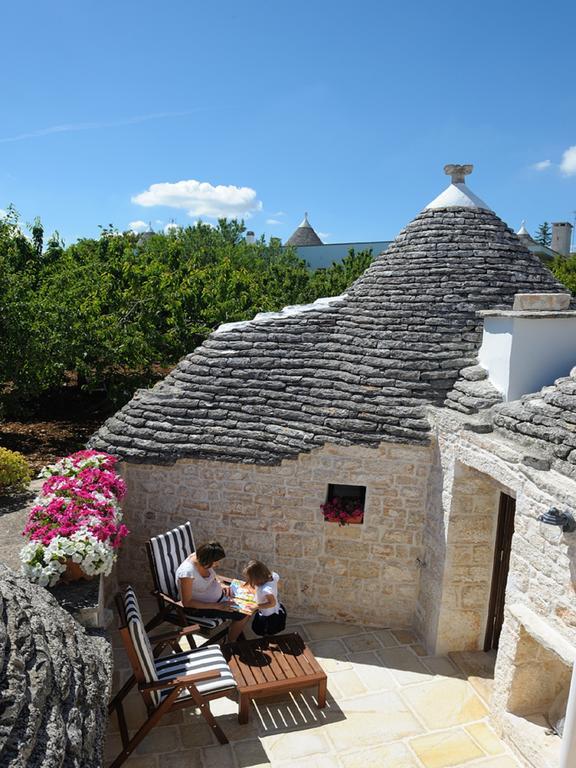 Romantic Trulli อัลเบโรเบลโล ภายนอก รูปภาพ